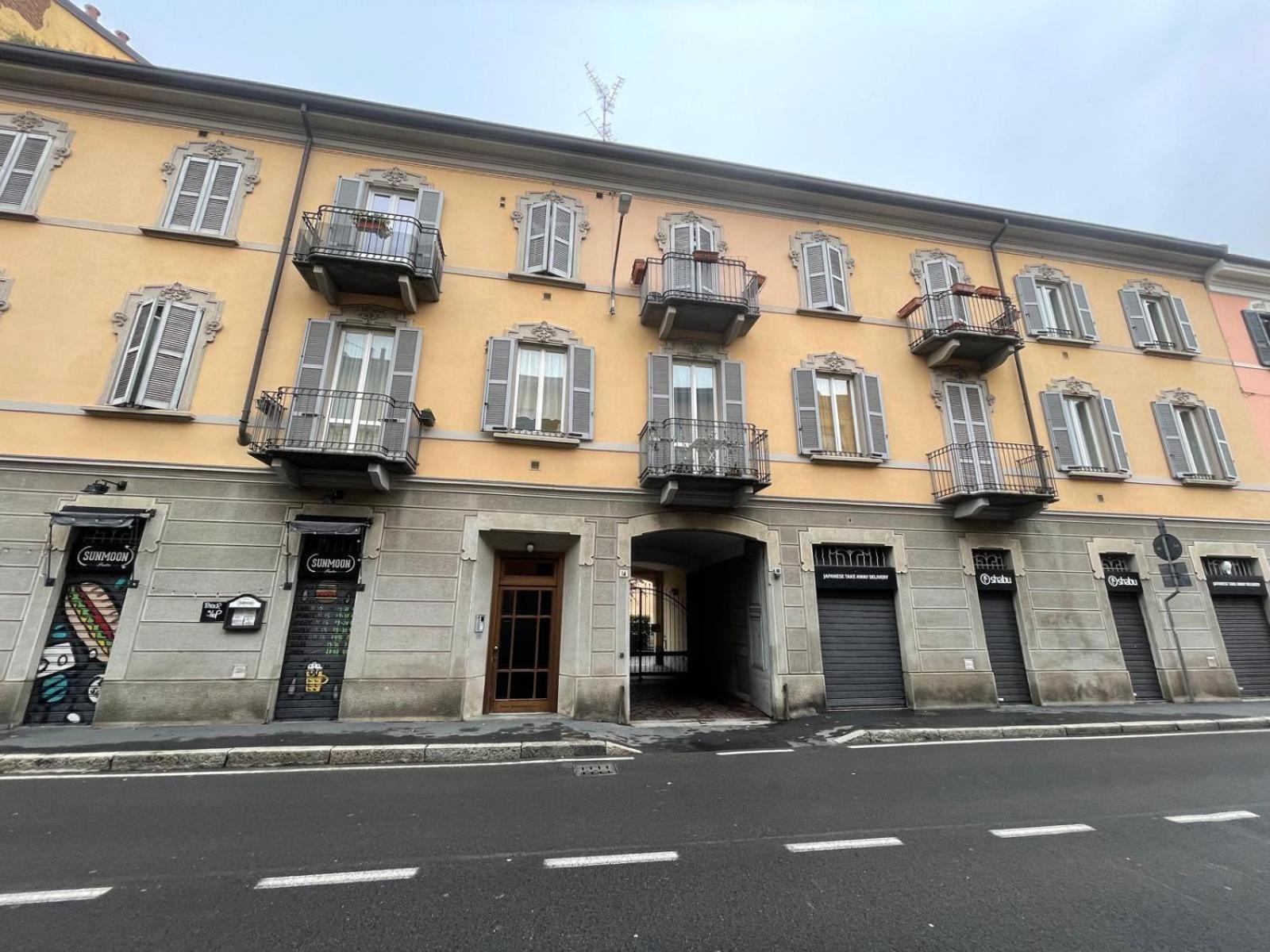 Gelsomino Appartamento Con Posto Auto Nel Centro Di 몬차 외부 사진